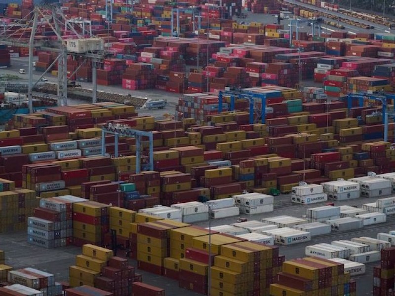 Containers waited a record 7.6 days at LA ports in October