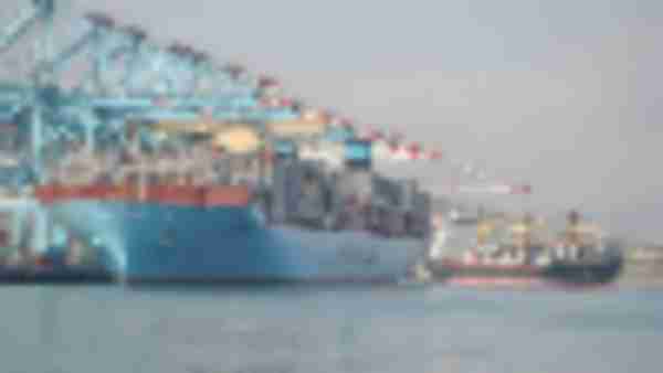 https://www.ajot.com/images/uploads/article/130908_Maersk_Mc-Kinney_Moller_at_APM_Terminals_Tangier_-_waterside_angle_copy.jpg