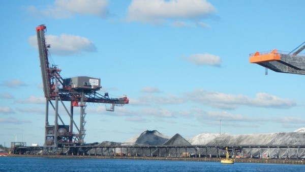 https://www.ajot.com/images/uploads/article/638-port-amsterdam-coal.jpg