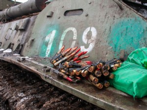 https://www.ajot.com/images/uploads/article/738-ukraine-russian-tank.jpg
