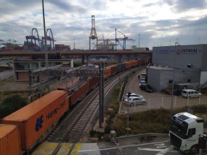 https://www.ajot.com/images/uploads/article/744-valenciaport-rail.jpg