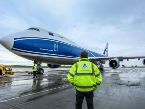 https://www.ajot.com/images/uploads/article/ACS-cargo-boeing-747.jpg