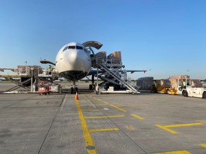 https://www.ajot.com/images/uploads/article/Air-Charter_2020_Copyright_cargo-partner.jpg