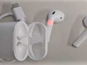 https://www.ajot.com/images/uploads/article/AirPods-counterfeit.jpg