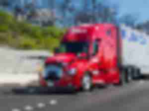 https://www.ajot.com/images/uploads/article/Averitt-Truck-on-the-Road.jpg
