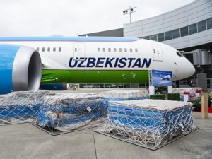 https://www.ajot.com/images/uploads/article/Boeing-uzbekistan-NSF21-0430-MAL-4301.jpg