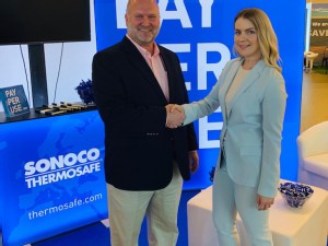 https://www.ajot.com/images/uploads/article/Christopher_Day%2C_Director_of_Business_Development__Innovation_at_Sonoco_ThermoSafe_and_Yulia_Celetaria%2C_Global_Director%2C_Pharma%2C_AirBridgeCargo_Airlines..jpg