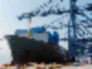 https://www.ajot.com/images/uploads/article/Container_ship_Laila_in_the_port_of_Yantian_%C2%A9_CULines._jpg_.jpeg