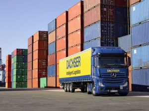 https://www.ajot.com/images/uploads/article/Dachser_Air__Sea_Logistics_Truck1.jpg