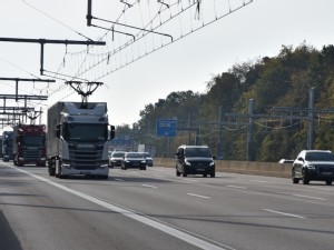https://www.ajot.com/images/uploads/article/Electric_roads.jpg