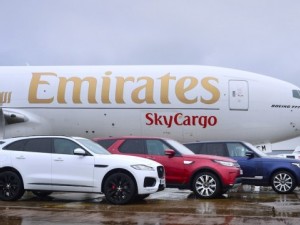 https://www.ajot.com/images/uploads/article/Emirates-SkyCargo-transports-Jaguar-Land-Rover-cars-from-Birmingham-to-Chicago.jpg
