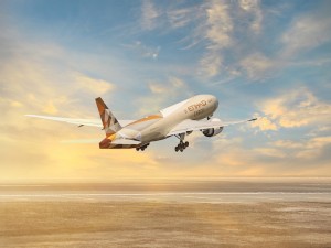 https://www.ajot.com/images/uploads/article/Etihad_Cargo_Partners_with_CargoWise.jpg