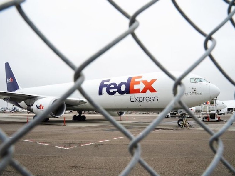 FedEx pilots plan strike-authorization vote as labor talks stall