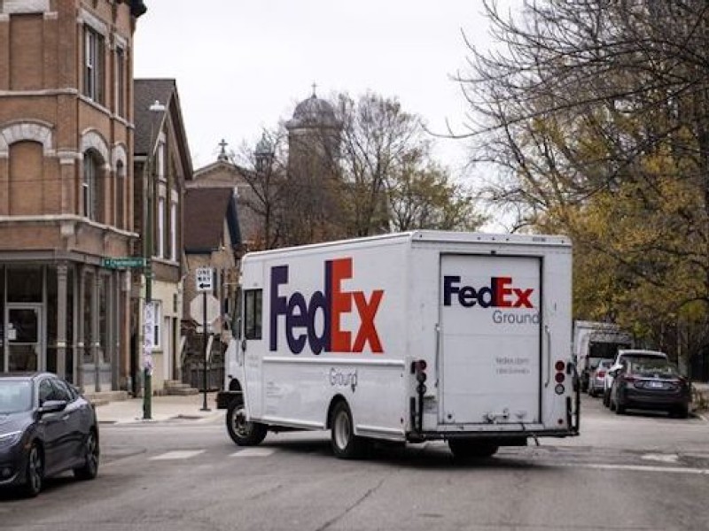 FedEx Contractor Revolt Intensifies With Calls for Pay Increase