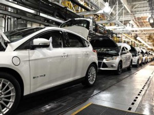 https://www.ajot.com/images/uploads/article/Ford-Focus-Electric-Plant.jpg