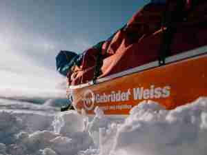 Gebrüder Weiss assists “The Greenland Project” climate expedition