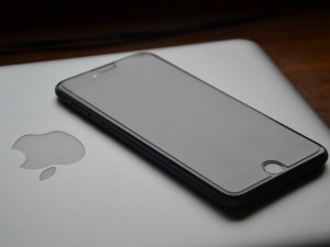 https://www.ajot.com/images/uploads/article/Iphone-Apple.jpg