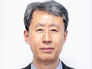 https://www.ajot.com/images/uploads/article/KR_New_Chairman_CEO_2020_Hyung-chul_Lee.jpg