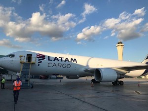 https://www.ajot.com/images/uploads/article/LATAM_Cargo_Pict_1.JPG