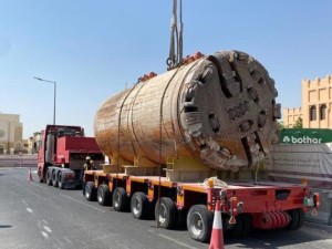 https://www.ajot.com/images/uploads/article/LandBridge-Freight-Services_Project-Cargo_2_2.jpg