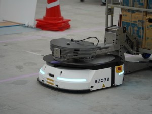 LexxPluss demonstrates safe, interoperable and scalable mobile robot conveyancing technology in the US