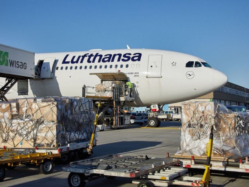 Lufthansa Supervisory Board Backs $10 Billion Bailout Deal