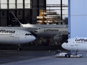 https://www.ajot.com/images/uploads/article/Lufthansa_planes.jpg