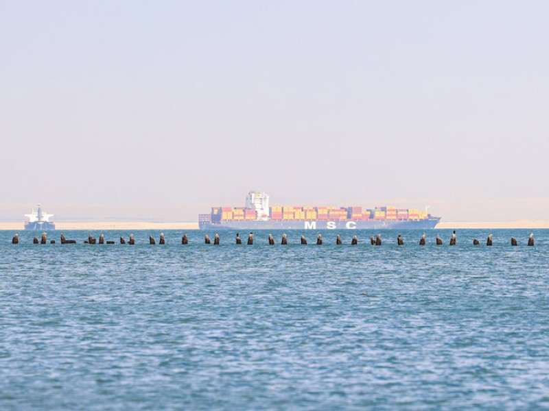 Half of Red Sea containership fleet avoids route after attacks