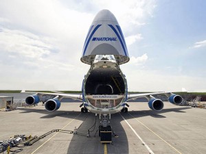https://www.ajot.com/images/uploads/article/National_Air_Cargo_Nose_door__loading_capability_of_B747_400ERF_aircraft.jpg
