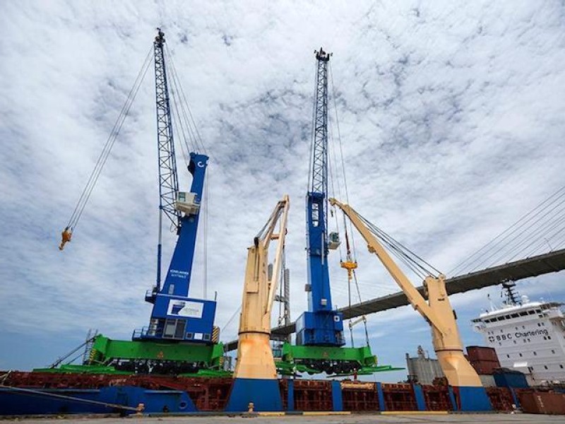 Mobile harbor cranes expand container capabilities at Port of Savannah’s Ocean Terminal