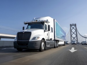 https://www.ajot.com/images/uploads/article/Plus_Next-Generation_Autonomous_Truck.jpg