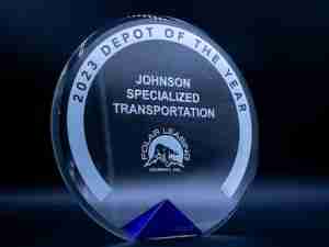 Johnson Specialized Transportation named Polar Leasing Depot of the Year