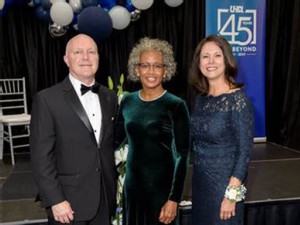 https://www.ajot.com/images/uploads/article/Port-Freeport-CEO-honored-as-UHCL-Distinguished-Alumni.jpg