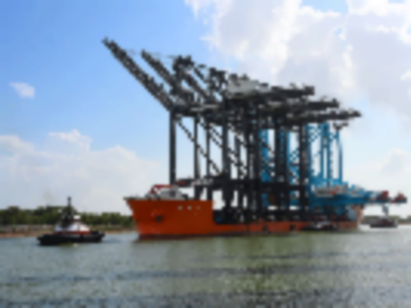Port Houston - Welcomes three new cranes to fleet