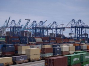 Los Angeles port head says Chinese cranes pose security risk