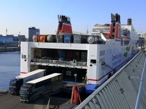 https://www.ajot.com/images/uploads/article/RoRo-cargo-handling-at-Schwedenkai-photo-PORT-OF-KIEL.jpg