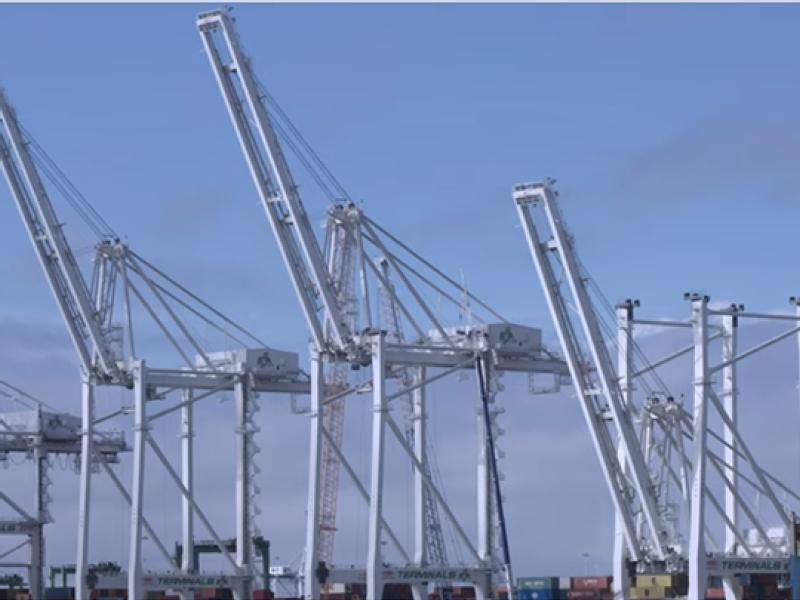 North America’s tallest cranes rise at the Port of Oakland