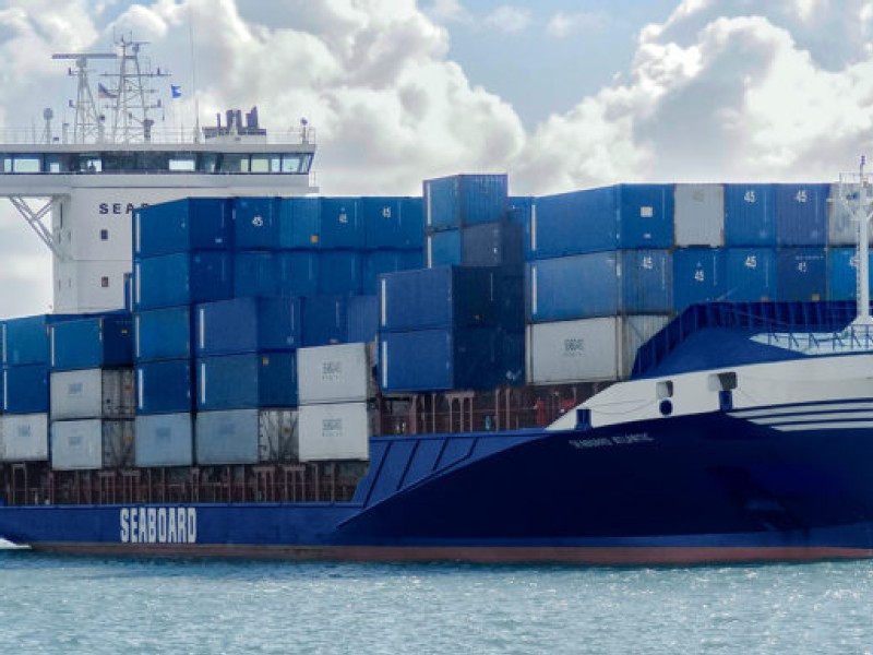 Seaboard Marine service to Port of NY & NJ connects Brooklyn’s Red Hook Container Terminal to South America and the Caribbean
