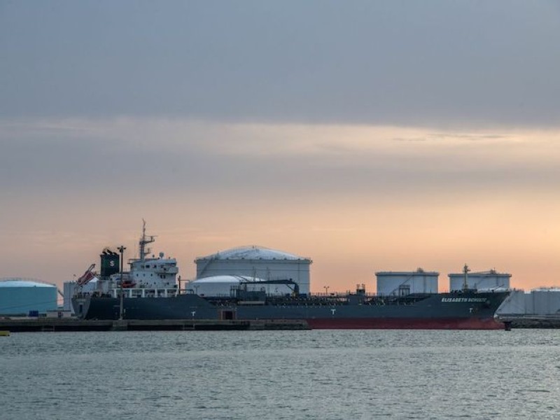 Cost of shipping gasoline jumps 405% after Russia sanctions
