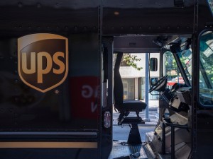 UPS joins blue-chip bond market rush ahead of holiday weekend