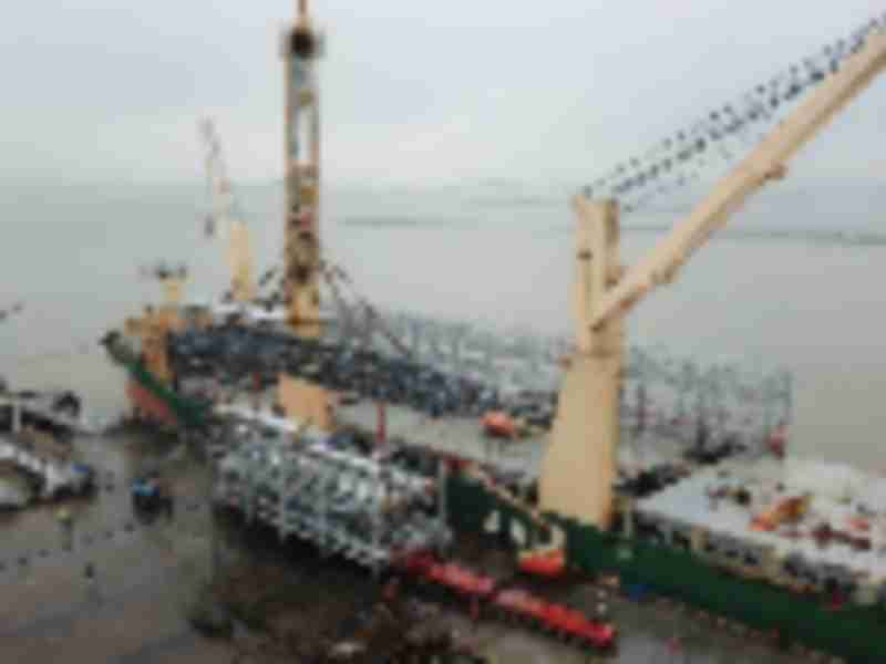 AAL mega-size MPV delivers 22 Chinese petrochemical plant modules in a single sailing