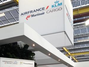 https://www.ajot.com/images/uploads/article/airfrance-klm-martinair-cargo.png