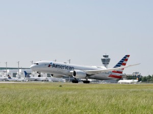 https://www.ajot.com/images/uploads/article/american-airlines-take-off.jpg