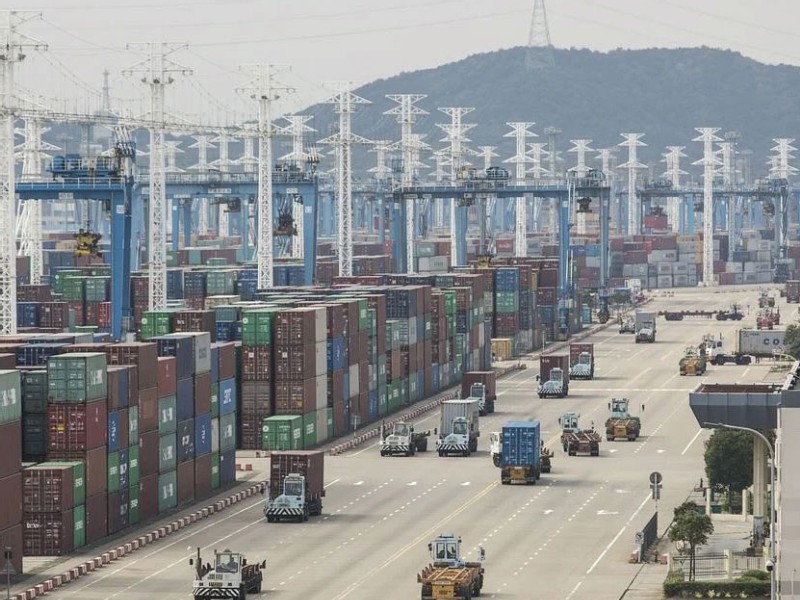 Trucker snarl in East China hits Ningbo’s container shipping