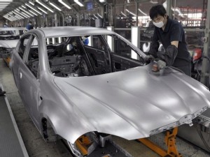 https://www.ajot.com/images/uploads/article/china_car_production_shy03_9755305.jpg