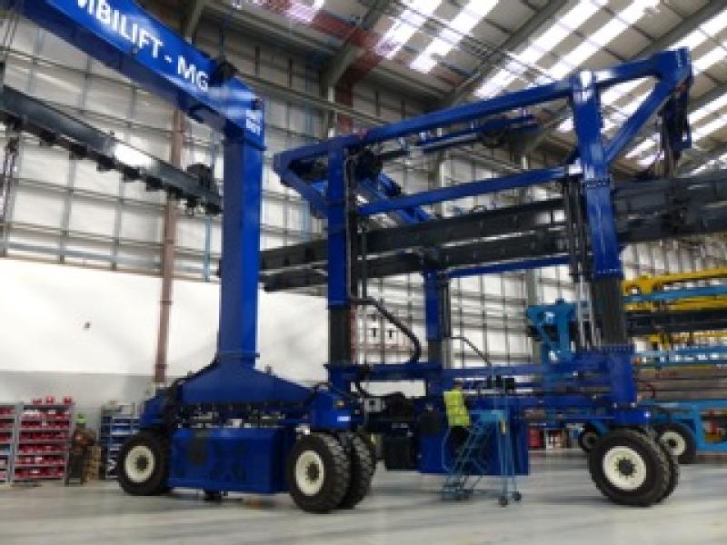 Combilift’s versatility changing the game for straddle carriers