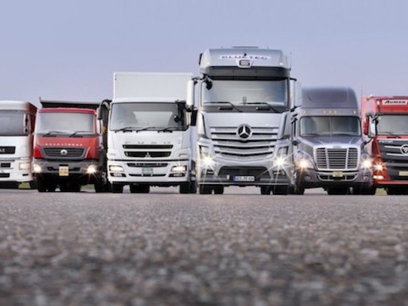 Europe sets CO2 caps for trucks in challenge to Daimler, Volvo