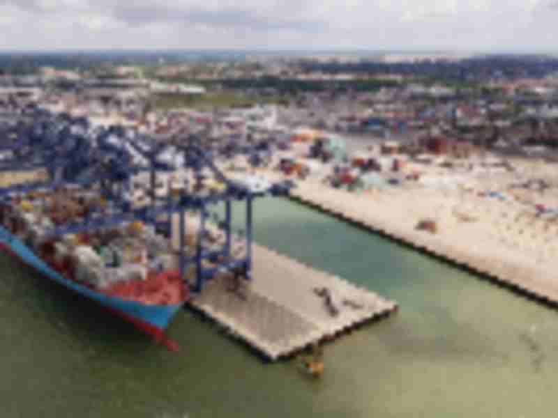 Felixstowe Accuses Union of Letting Down Dock Workers