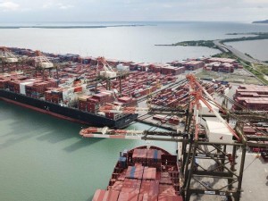https://www.ajot.com/images/uploads/article/kingston-freeport-container-terminals.jpg
