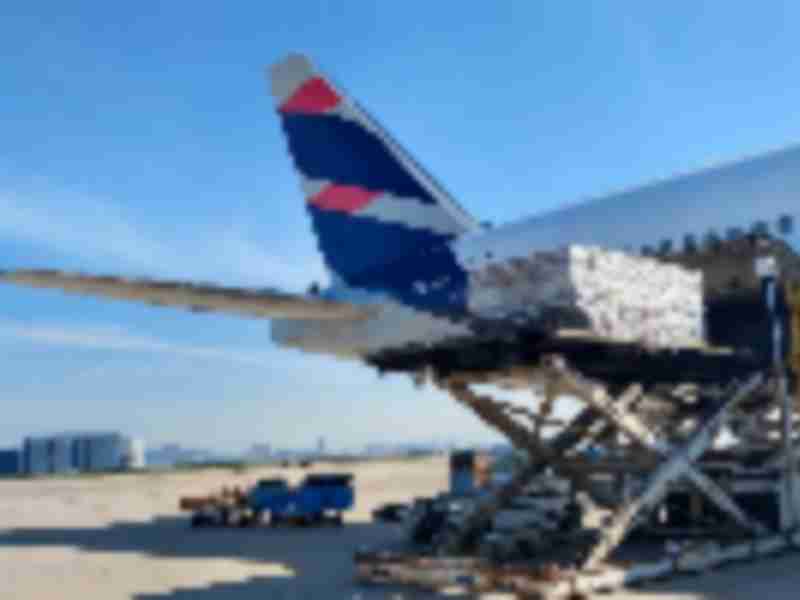 LATAM registers the largest mask shipment carried on a single flight